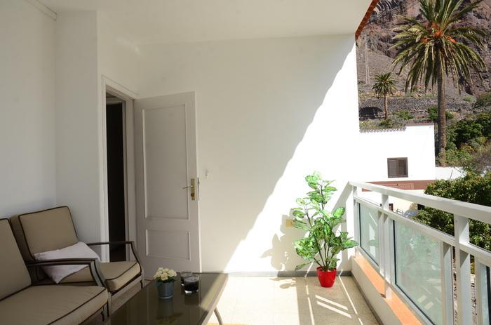 Apartment -
                        Valle Gran Rey -
                        3 bedrooms -
                        5 persons