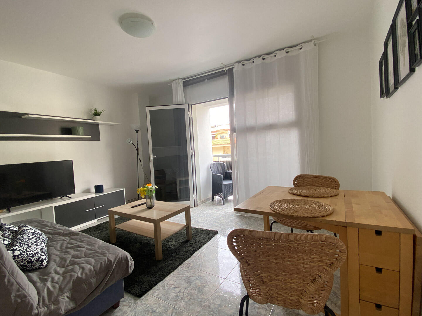 Apartment -
                        Valle Gran Rey -
                        1 bedroom -
                        2 persons